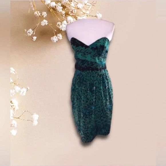 Silk Green Animal Print Mini Dress Women’s Medium Strapless‎ Pockets Party - Picture 5 of 16